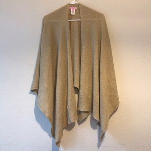 Lilly Pulitzer Terri Cashmere Wrap - Metallic Gold